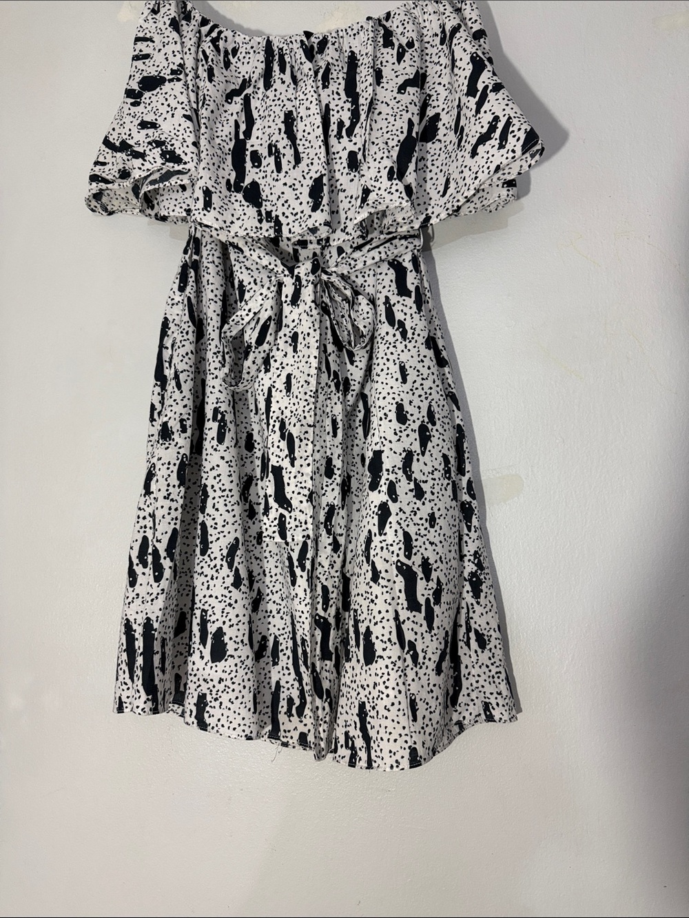 NICHOLAS White and Black Printed Mini Strapless Dress size 2